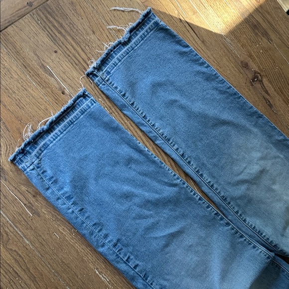 Women’s HUDSON jeans. Size 29. - Picture 8 of 10